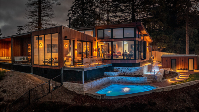 Sequoia Lodge, Mount Lofty